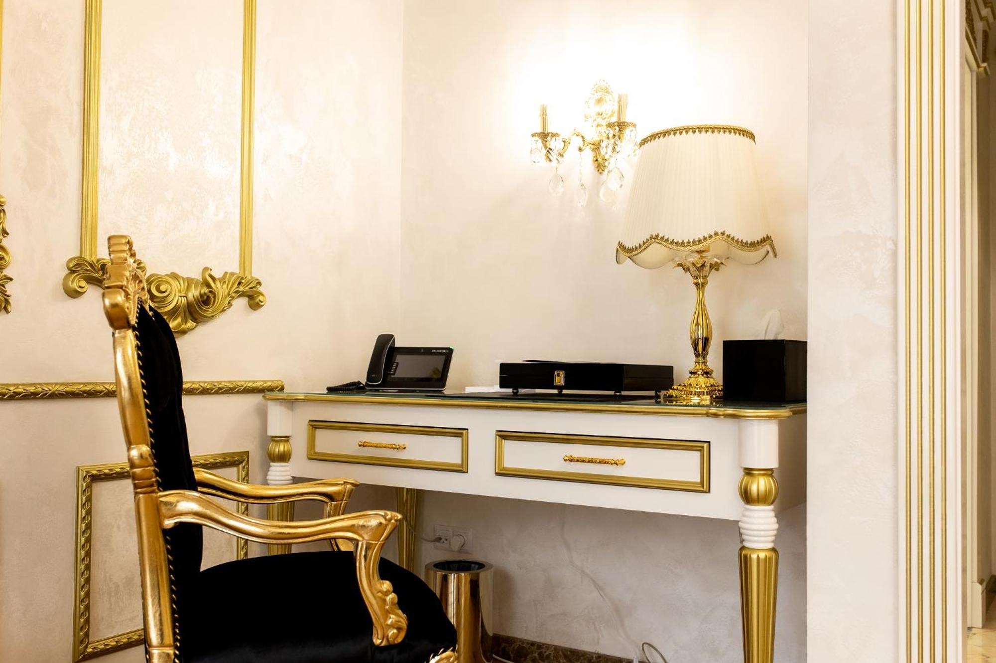 Royal Palace Luxury Hotel And Spa Khmelʼnytsʼkyy Kamer foto