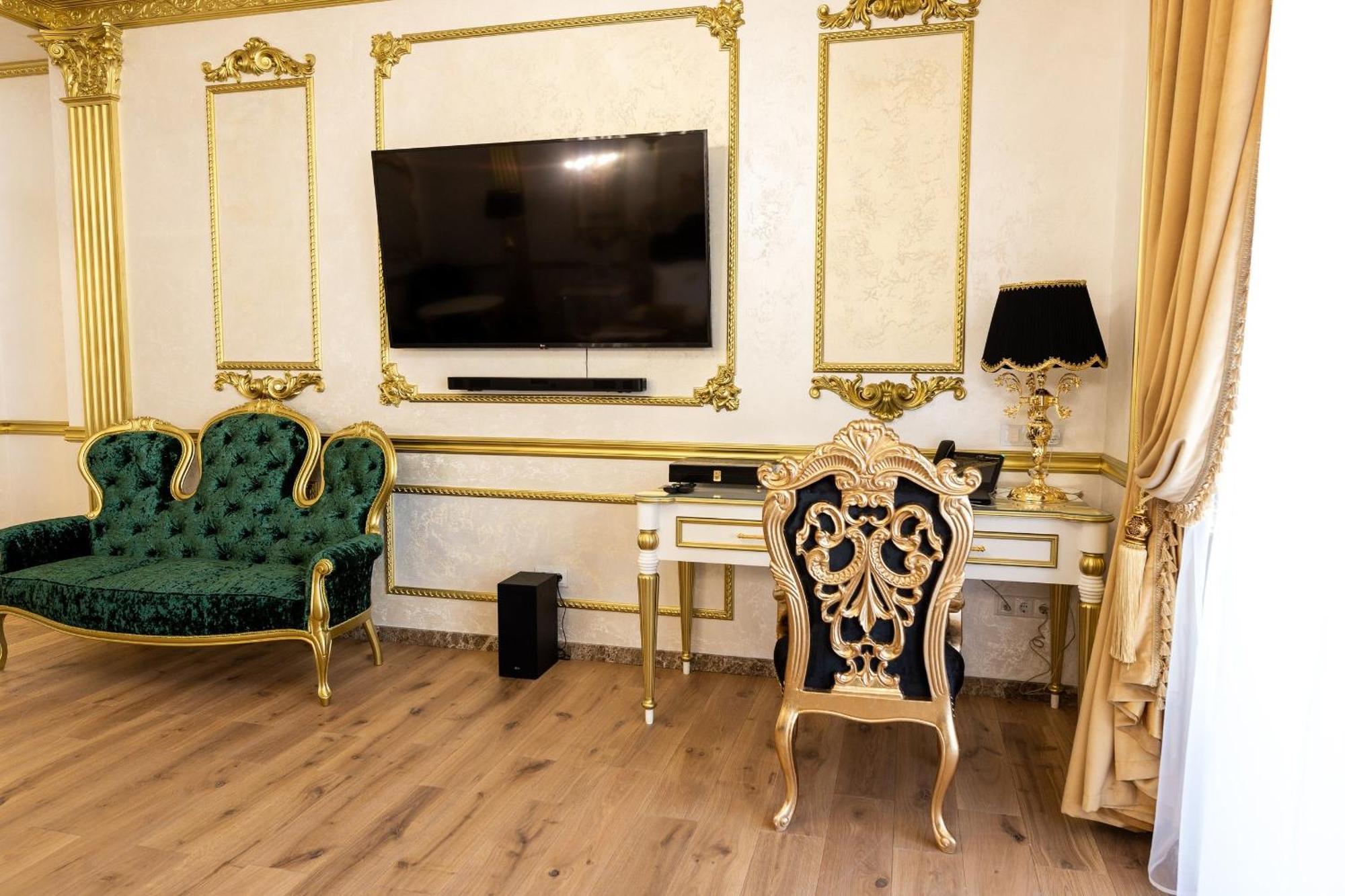 Royal Palace Luxury Hotel And Spa Khmelʼnytsʼkyy Kamer foto